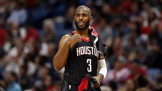 关于NBA-保罗穿3号球衣:回归快船不需要思考的信息